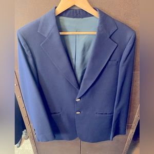 Yves Saint Laurent
Blazer
Size: S

Navy blue wool blazer